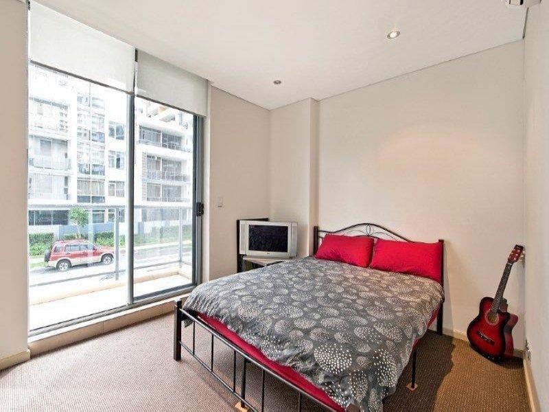 1 Aqua Street, Southport QLD 4215