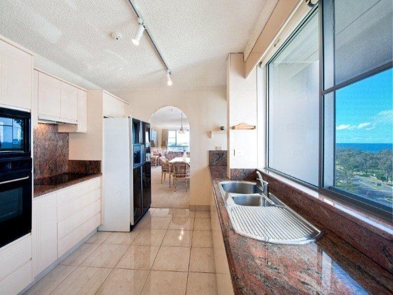 18 Macarthur Parade, Main Beach QLD 4217