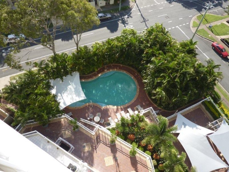 11 Hughes Avenue, Main Beach QLD 4217