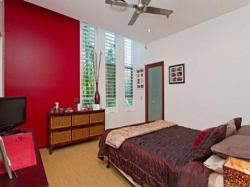 3 Tedder Avenue, Main Beach QLD 4217