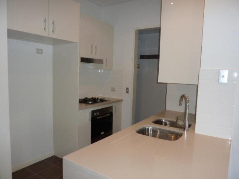 2 Aqua Street, Southport QLD 4215