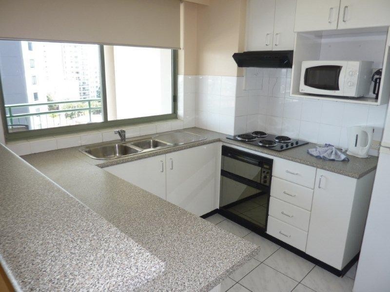 65/29 Woodroffe Avenue, Main Beach QLD 4217
