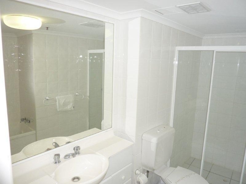 65/29 Woodroffe Avenue, Main Beach QLD 4217
