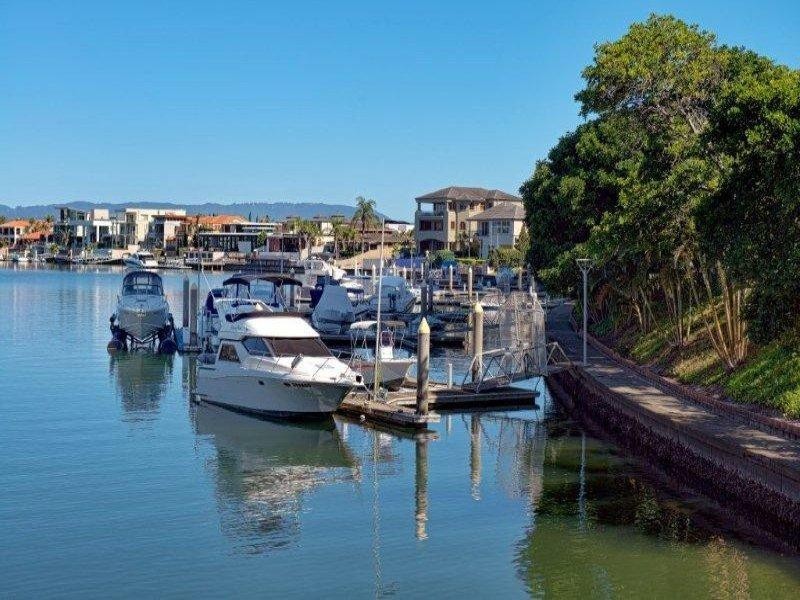 2 Admiralty Drive, Surfers Paradise QLD 4217