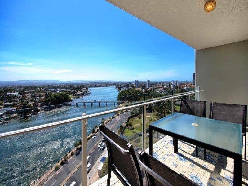 33 Thornton Street, Surfers Paradise QLD 4217