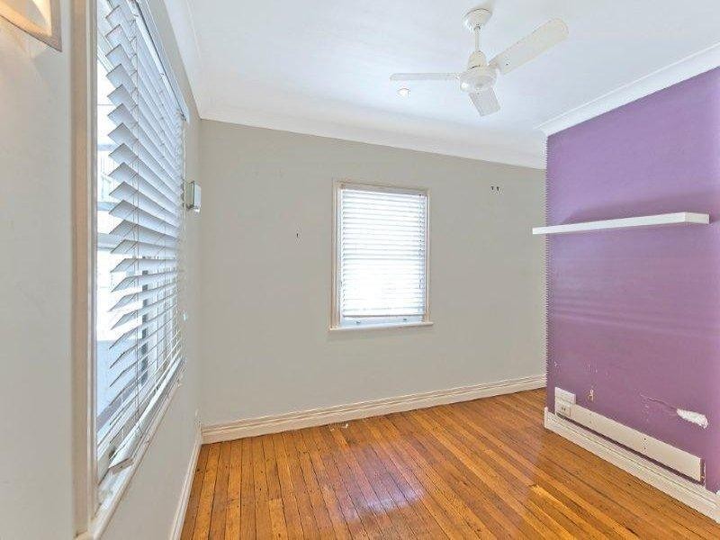 9 Thornton Street, Surfers Paradise QLD 4217