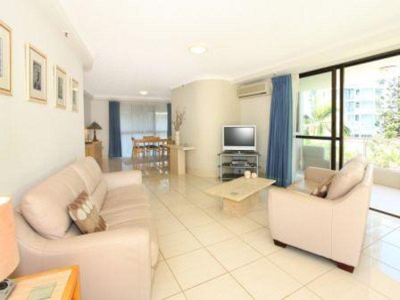 3 Cunningham Avenue, Main Beach QLD 4217