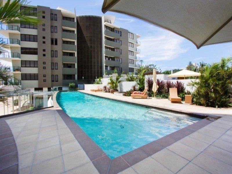 6 The Esplanade, Burleigh Heads QLD 4220