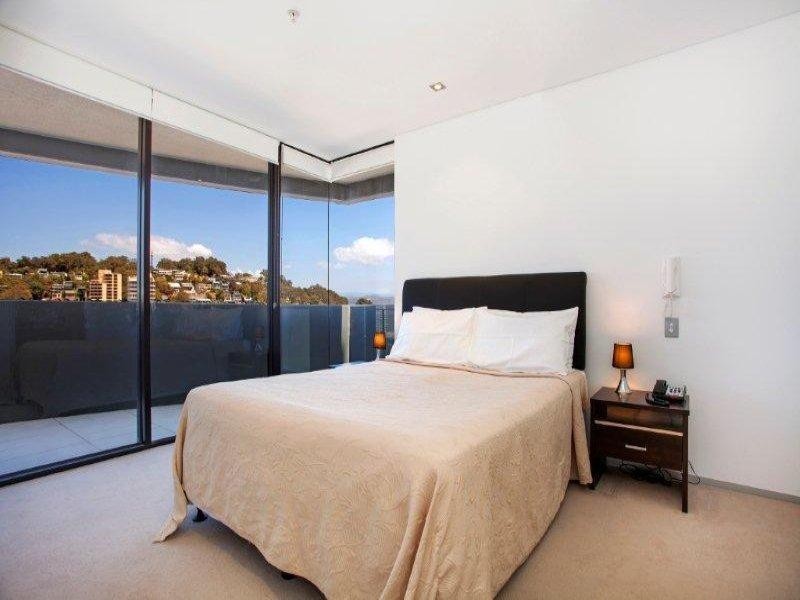 6 The Esplanade, Burleigh Heads QLD 4220