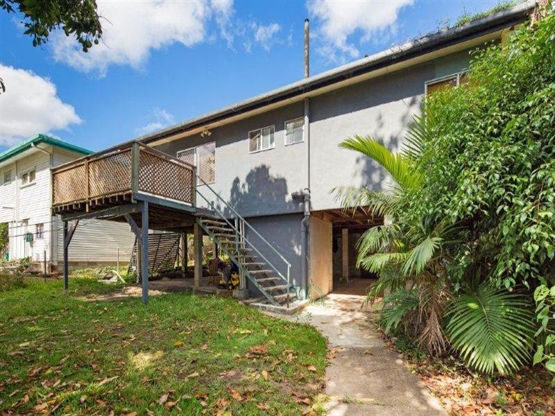 38 Alicia Street, Southport QLD 4215