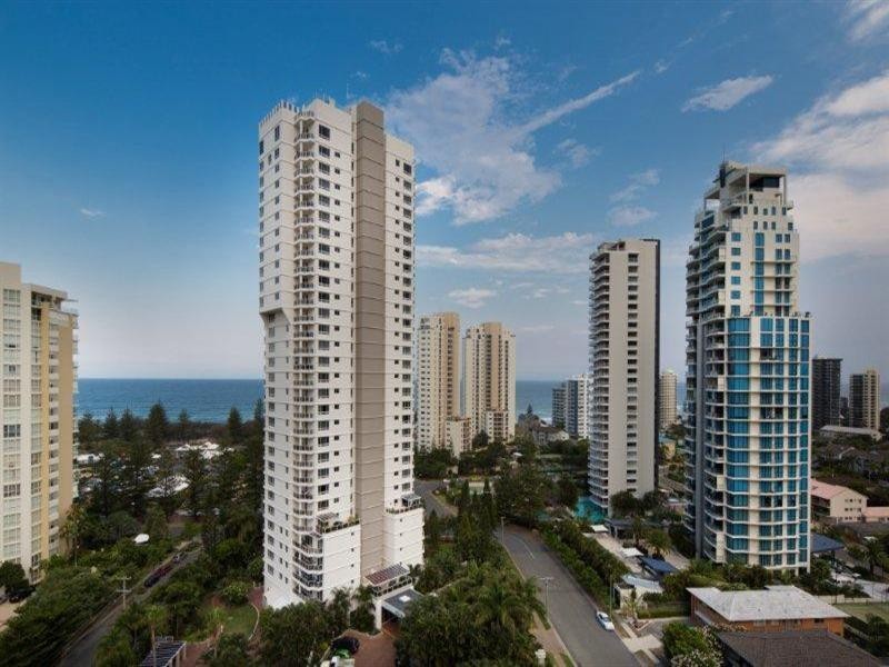 11 Hughes Avenue, Main Beach QLD 4217