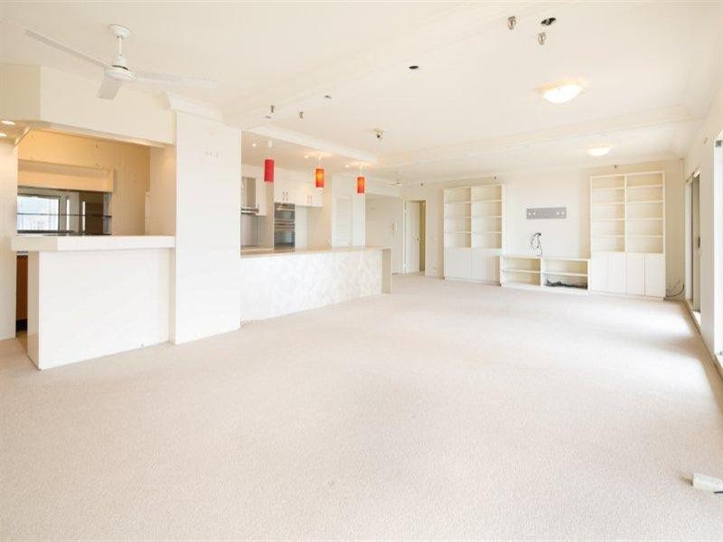 2 Admiralty Drive, Surfers Paradise QLD 4217