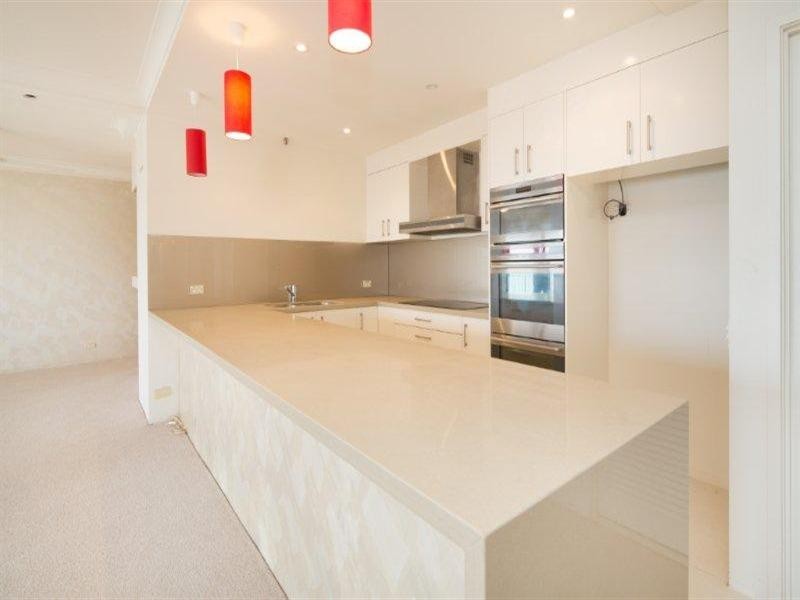 2 Admiralty Drive, Surfers Paradise QLD 4217