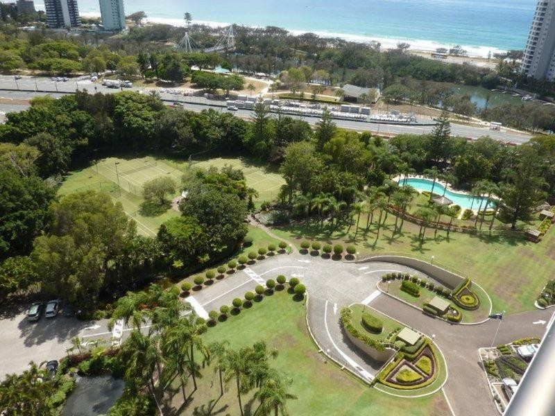 2 Admiralty Drive, Surfers Paradise QLD 4217