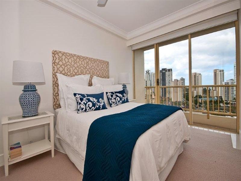 1 Serisier Avenue, Main Beach QLD 4217