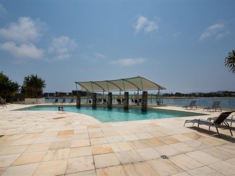 255 Varsity Parade, Varsity Lakes QLD 4227