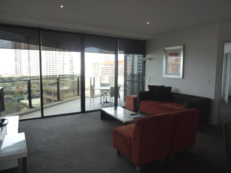 9 Ferny Avenue, Surfers Paradise QLD 4217