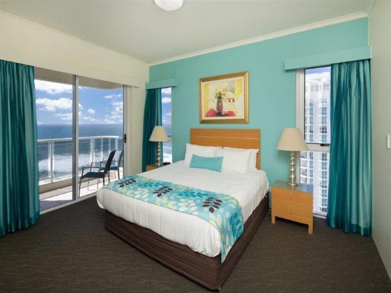 74/59 Pacific Street, Main Beach QLD 4217