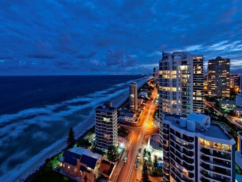 74/59 Pacific Street, Main Beach QLD 4217