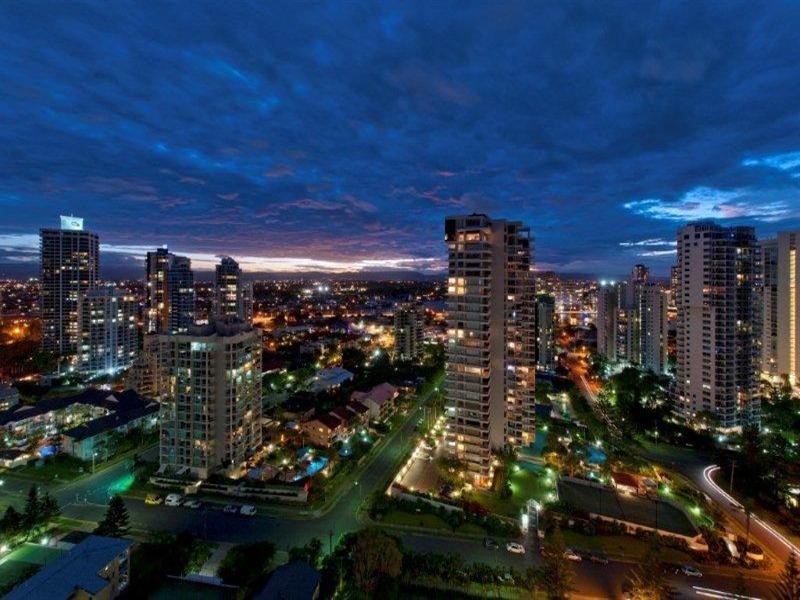 74/59 Pacific Street, Main Beach QLD 4217