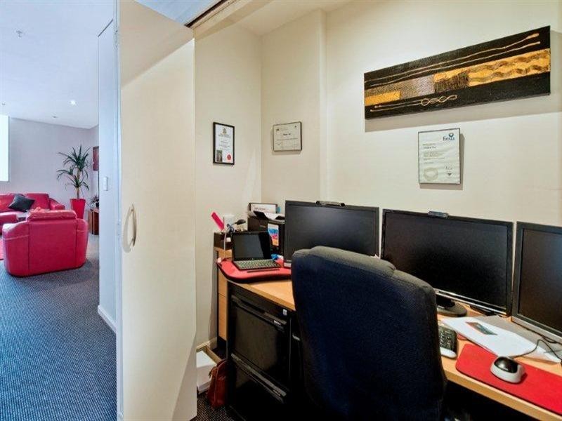 1 Aqua Street, Southport QLD 4215