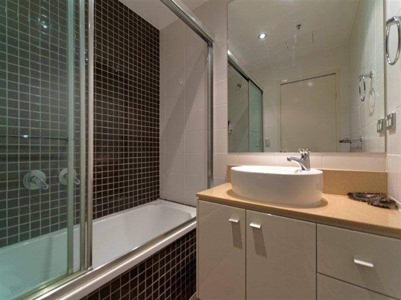 1 Aqua Street, Southport QLD 4215