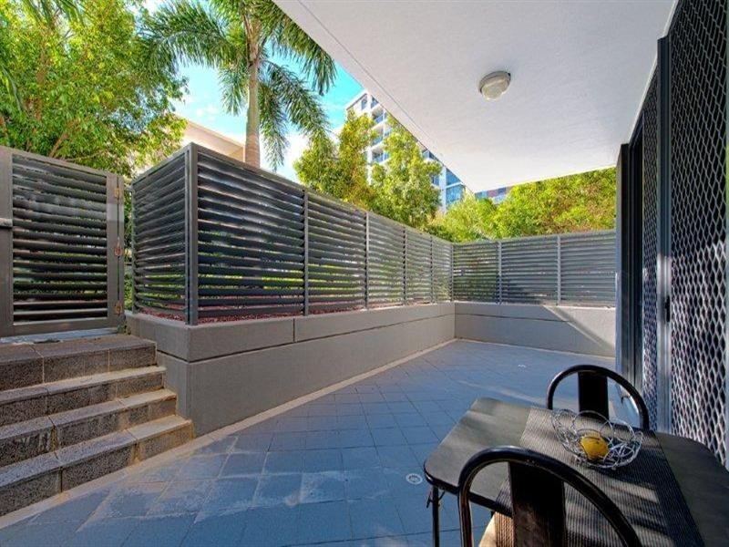 1 Aqua Street, Southport QLD 4215