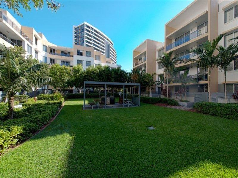 1 Aqua Street, Southport QLD 4215