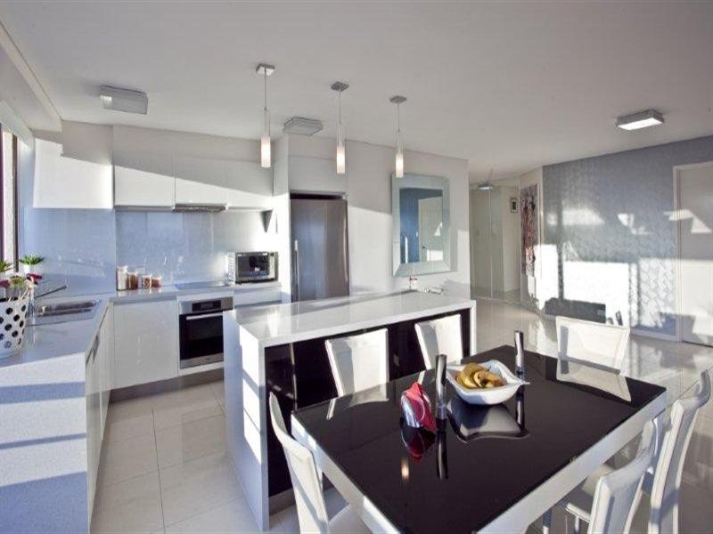 1 Peninsular Drive, Surfers Paradise QLD 4217