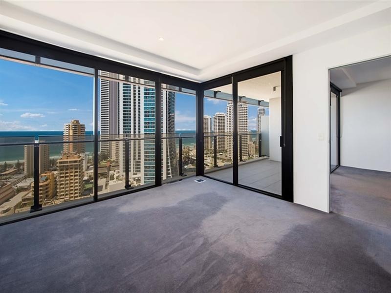 9 Ferny Avenue, Surfers Paradise QLD 4217