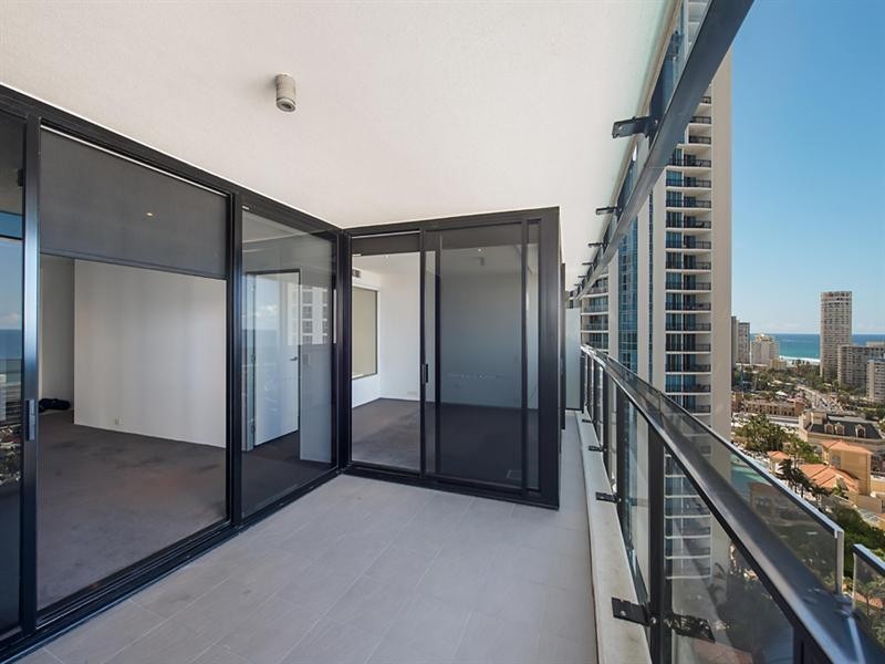 9 Ferny Avenue, Surfers Paradise QLD 4217