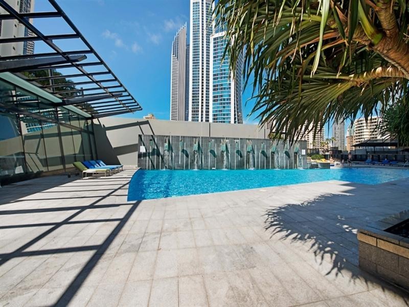 9 Ferny Avenue, Surfers Paradise QLD 4217