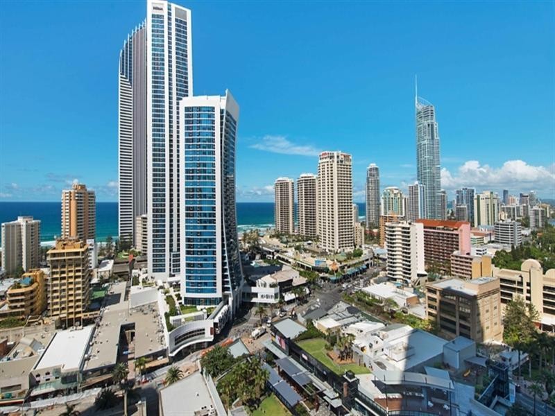 9 Ferny Avenue, Surfers Paradise QLD 4217