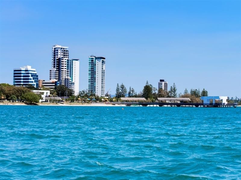 1 Como Crescent, Southport QLD 4215