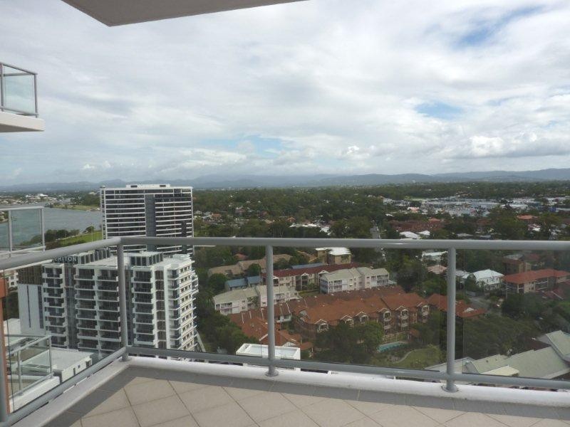 1 Como Crescent, Southport QLD 4215