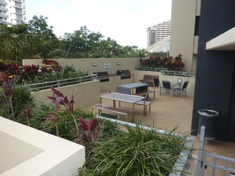 2685 Gold Coast Highway, Broadbeach QLD 4218