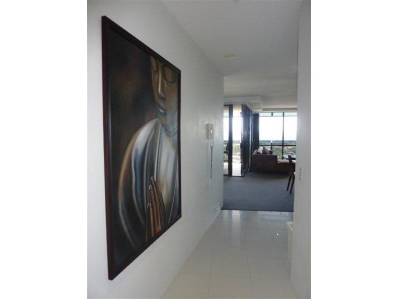 9 Ferny Avenue, Surfers Paradise QLD 4217