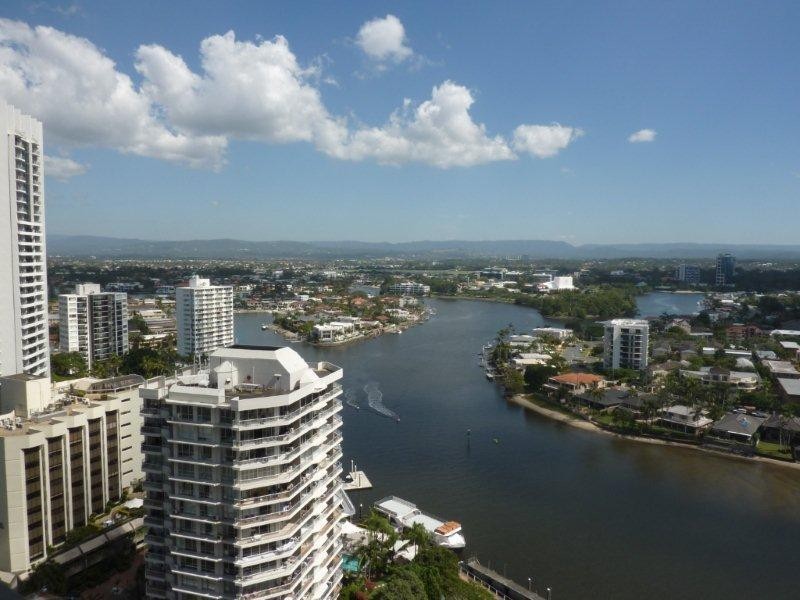 9 Ferny Avenue, Surfers Paradise QLD 4217