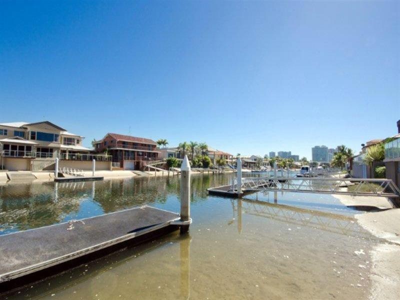 32 Buccaneer Court, Surfers Paradise QLD 4217