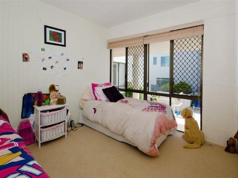 32 Buccaneer Court, Surfers Paradise QLD 4217