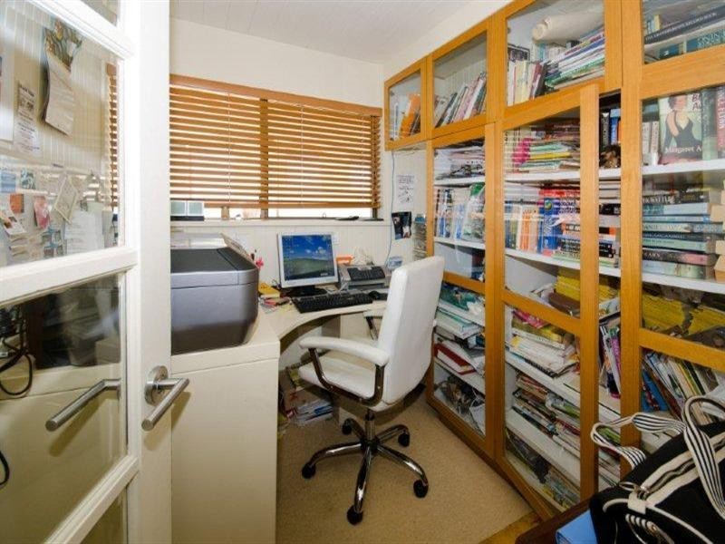 32 Buccaneer Court, Surfers Paradise QLD 4217