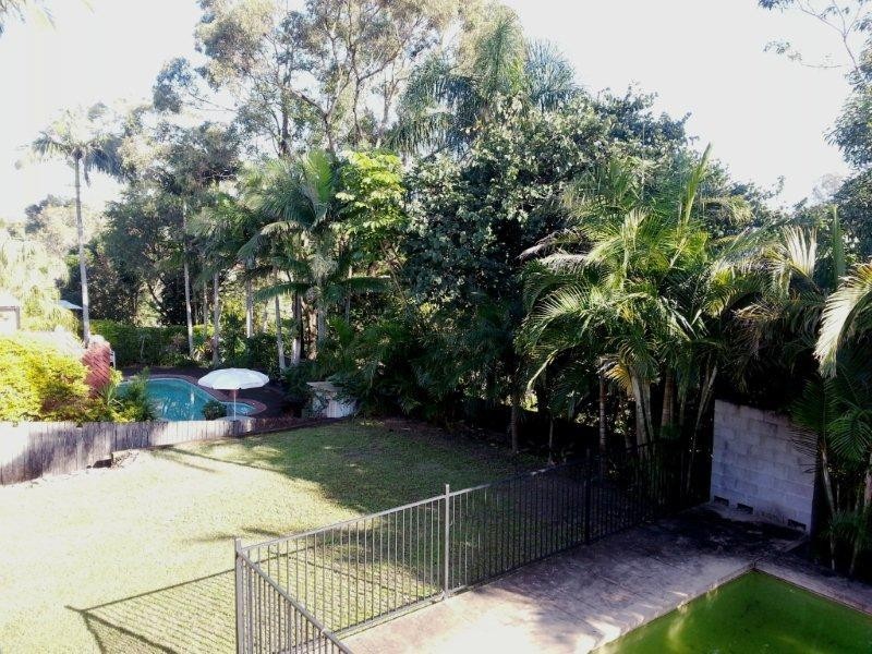 62 Binalong Drive, Ashmore QLD 4214