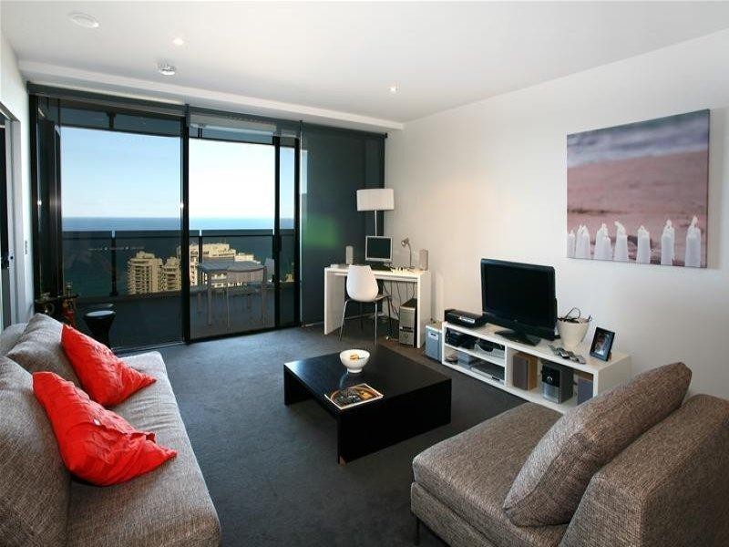 9 Ferny Avenue, Surfers Paradise QLD 4217