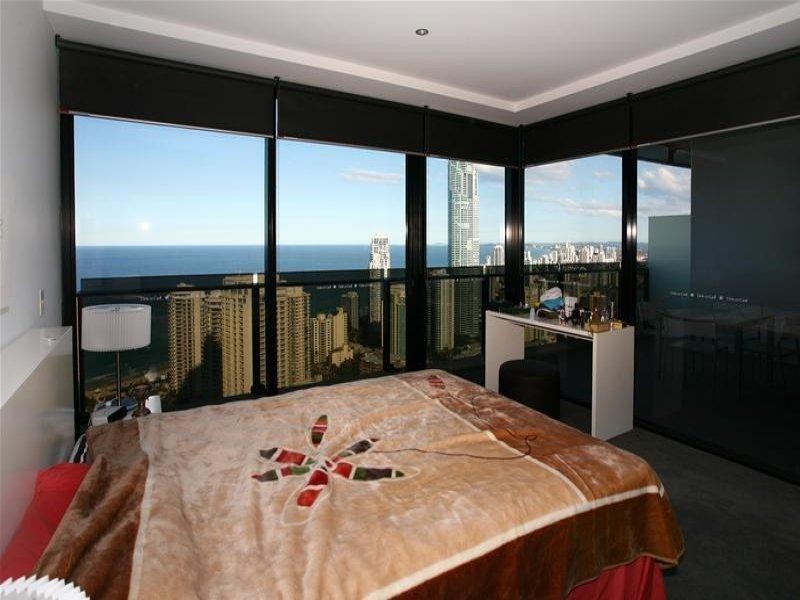 9 Ferny Avenue, Surfers Paradise QLD 4217