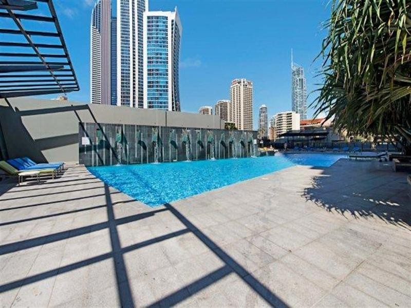 9 Ferny Avenue, Surfers Paradise QLD 4217