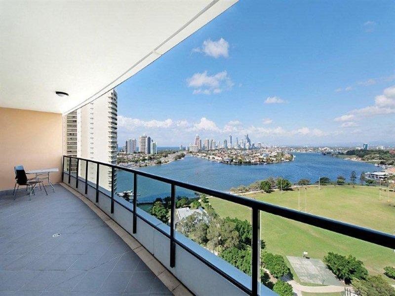 2 Aqua Street, Southport QLD 4215