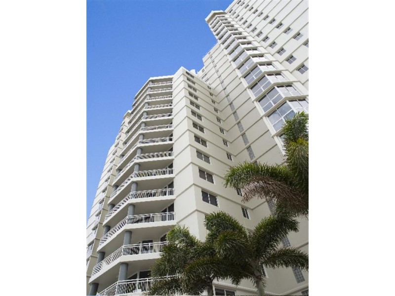 11 Hughes Avenue, Main Beach QLD 4217