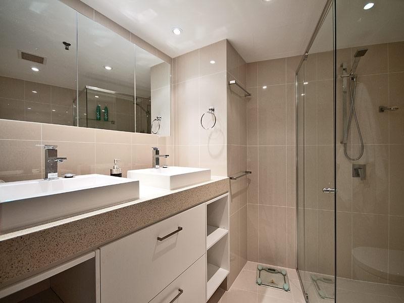 3 Cunningham Avenue, Main Beach QLD 4217