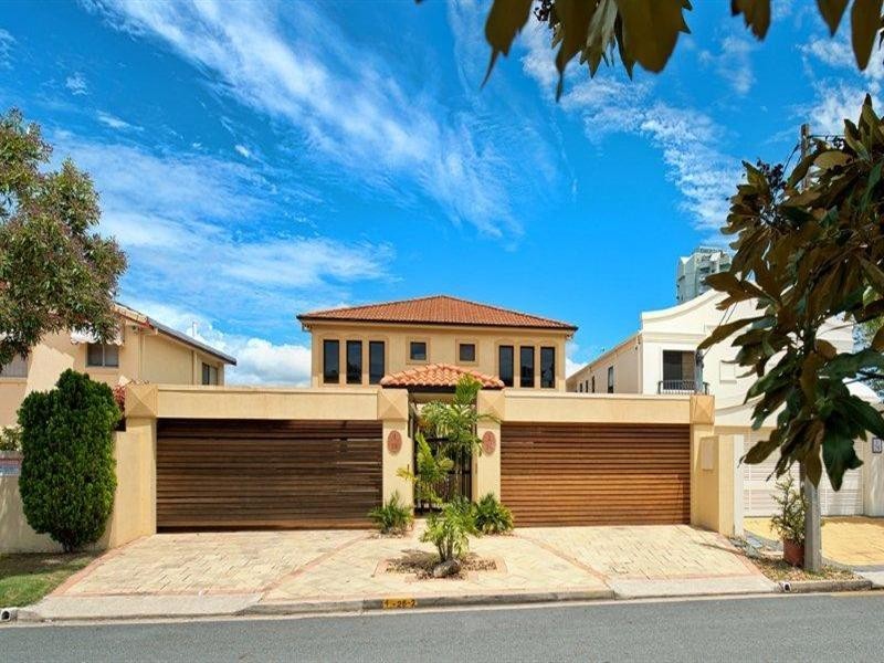 26 Paradise Island, Surfers Paradise QLD 4217
