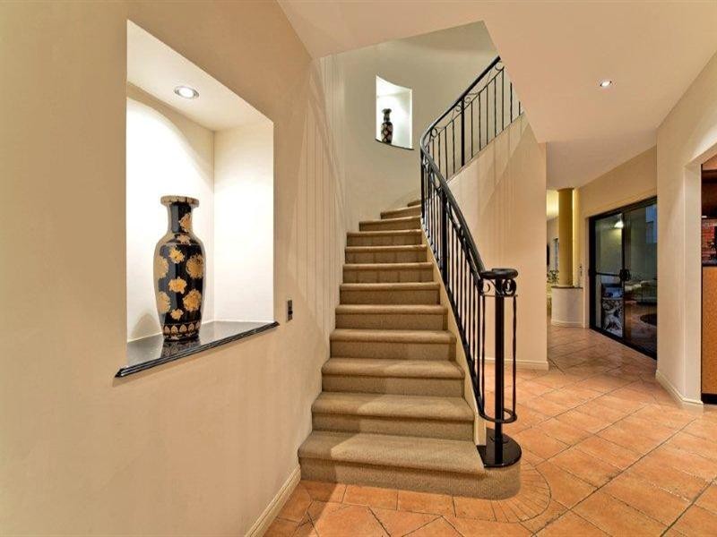 26 Paradise Island, Surfers Paradise QLD 4217